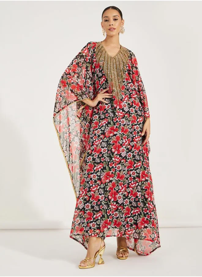 مكسيم كريشن Embroidery Detail V Neck Kaftan by Styli
