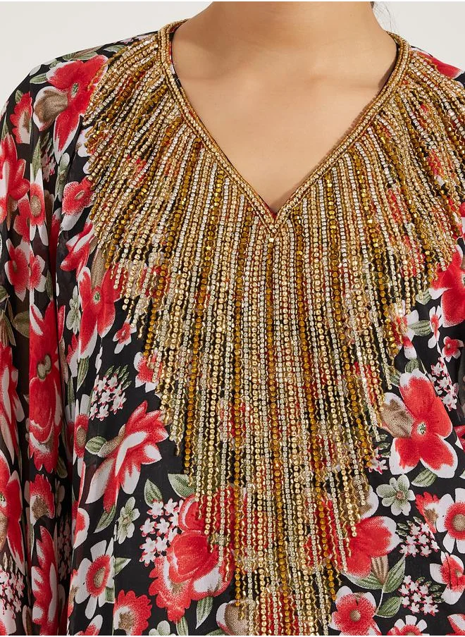 مكسيم كريشن Embroidery Detail V Neck Kaftan by Styli