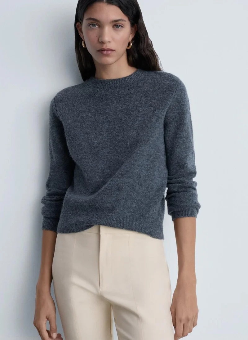 مانجو بنطلون سكيني قصير