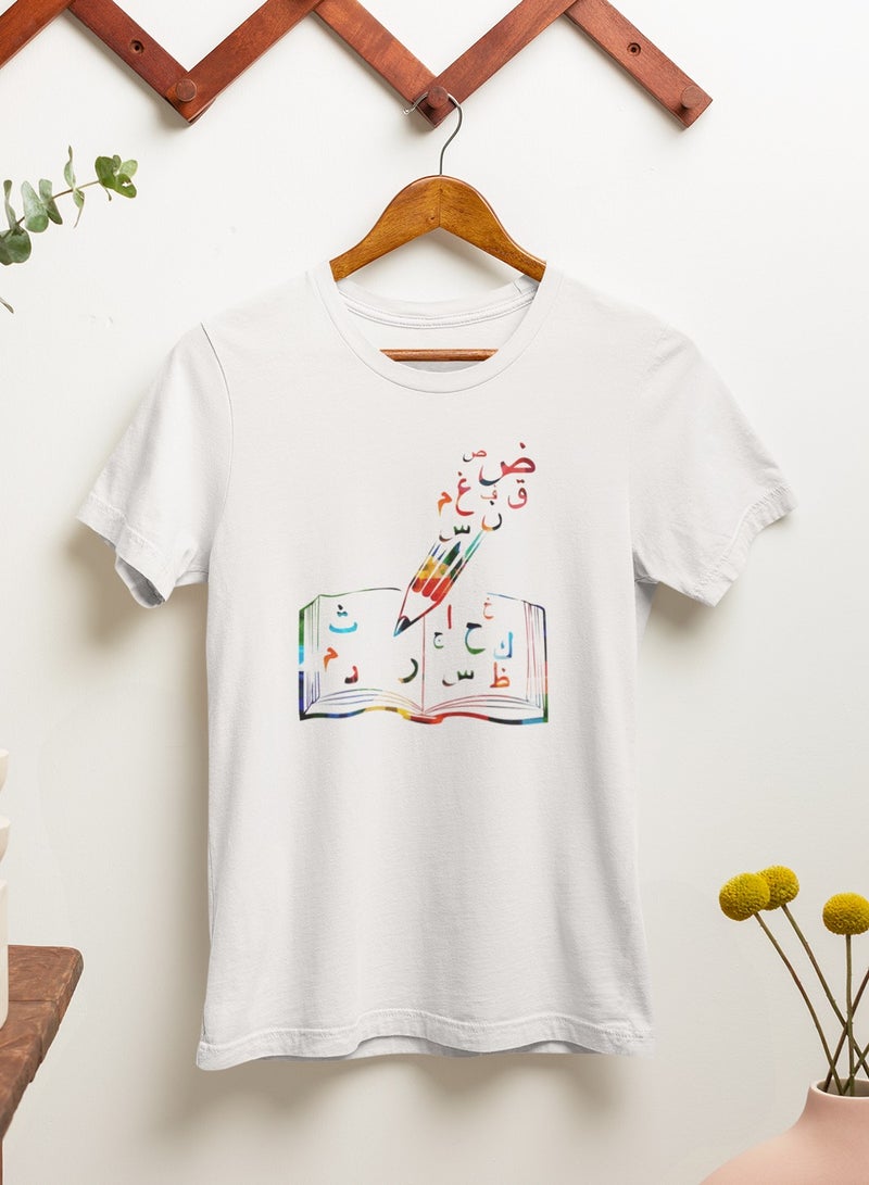 ZOOM تي شيرت تعليم أيام الأسبوع للأطفال بتصميم حروف عربية ملونة