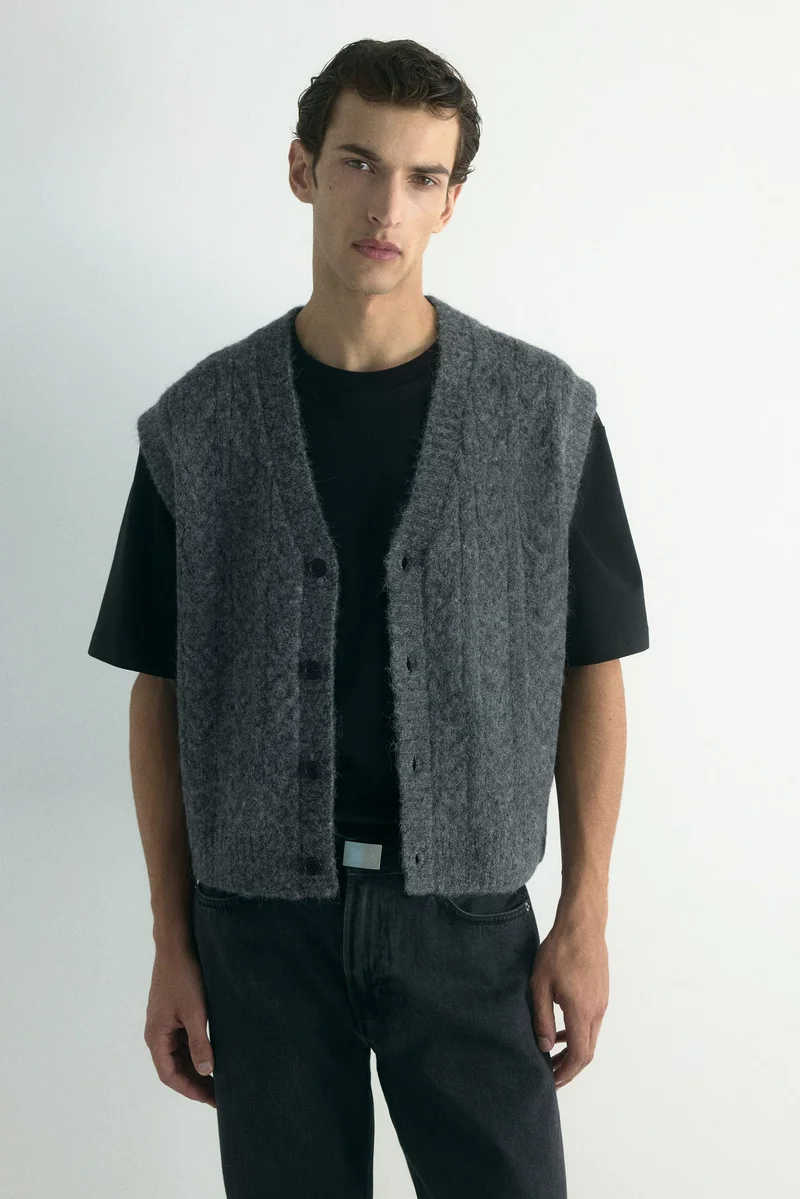 H&M Loose Fit Cable-knit vest