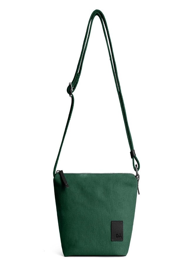 دايلي أوبجيكتز حقيبة كتف رفيعة من DailyObjects للنساء والفتيات | قماش قطني متين مع جيب داخلي | محفظة أنيقة للنساء | إغلاق بسحاب وحزام قابل للتعديل - أخضر - Image 1