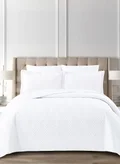 Donetella White