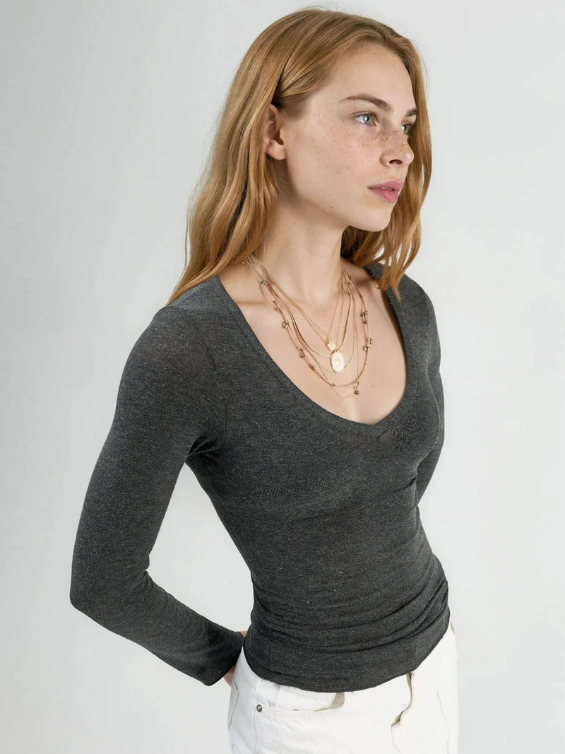 Busem BUSEM V-neck Long Sleeve Blouse