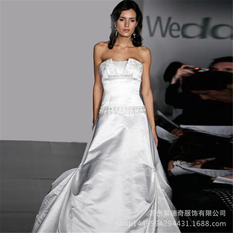 Wedding Dress + V-Neck Wedding Dress Without Decoration High-End Satin Tube Top Large Swing [Wedding Dress]] - Image 4