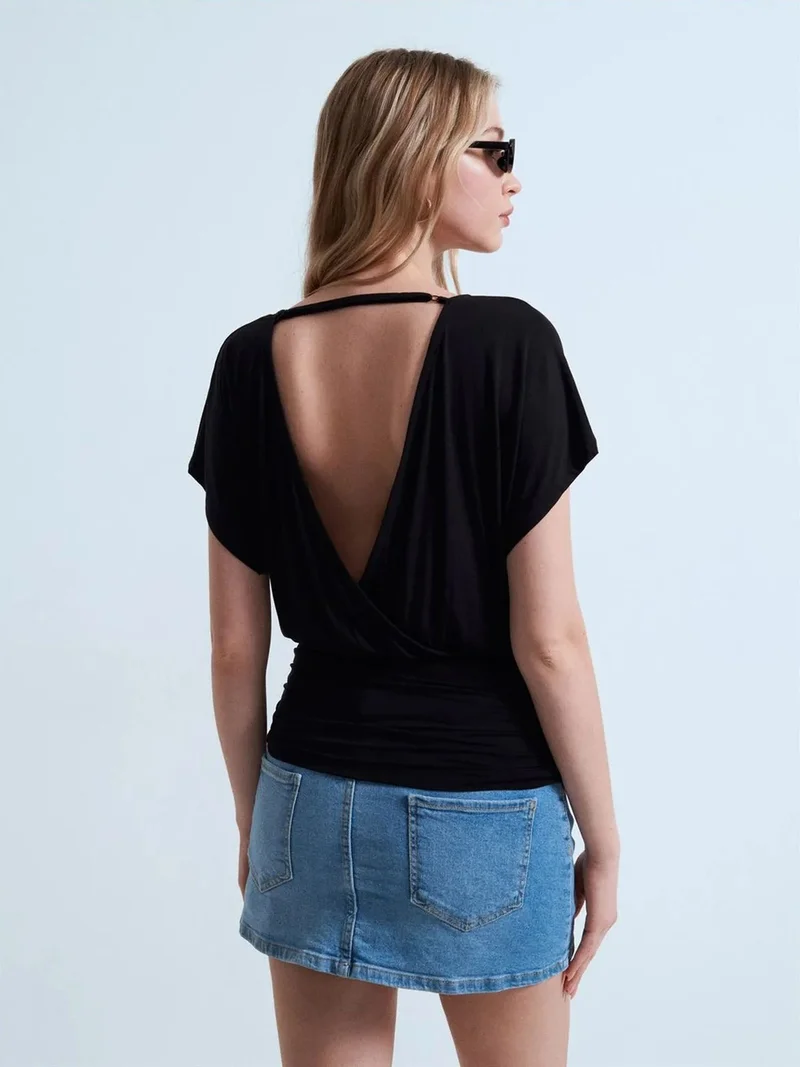 ديلفين DILVIN Women's Modal Blend Cut-out Crew Neck Blouse