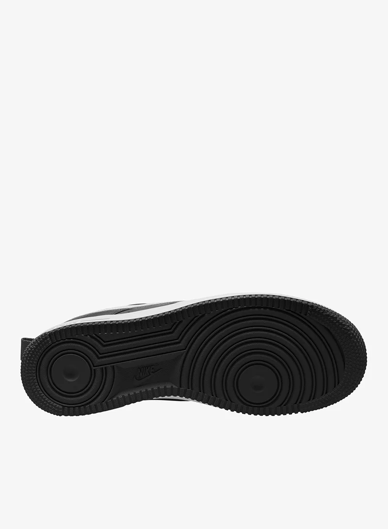 Nike BLACK/WHITE-BLACK Air Force 1 '07 Ess+ for Men | Best Price UAE