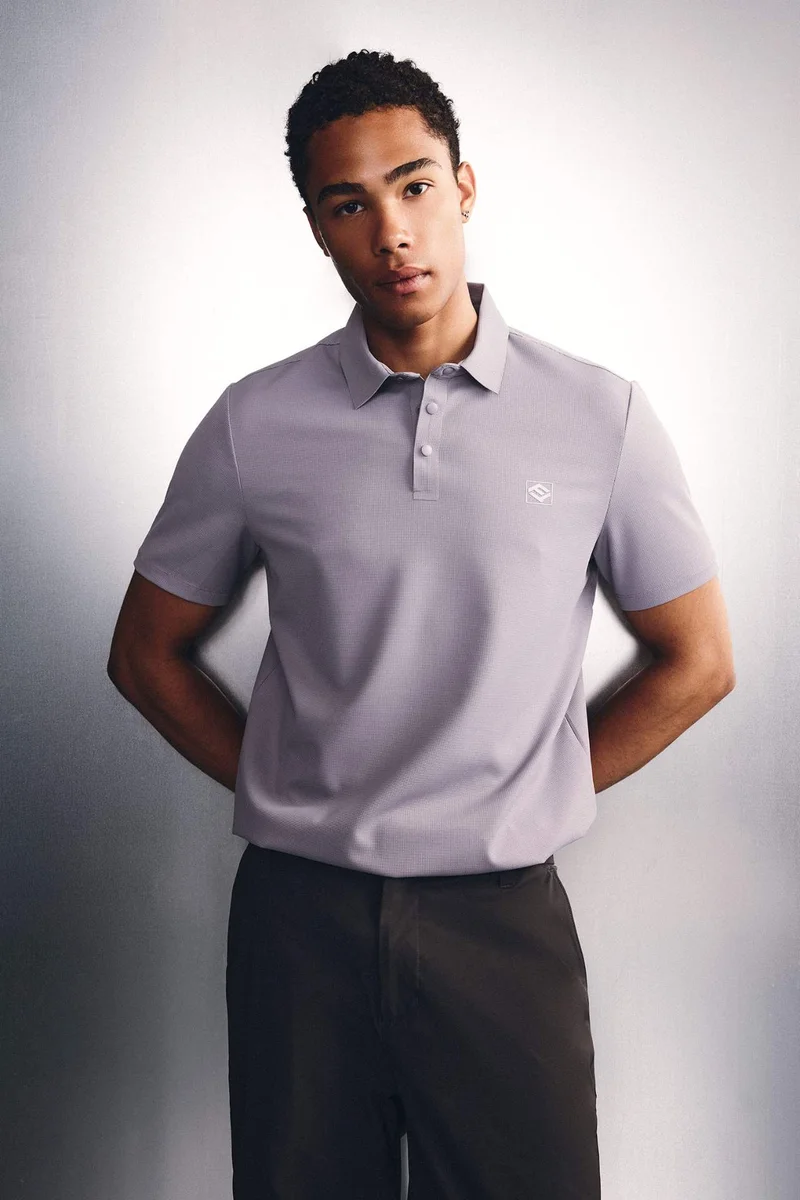 ديفاكتو Standard Fit Short Sleeve Polo T-Shirt