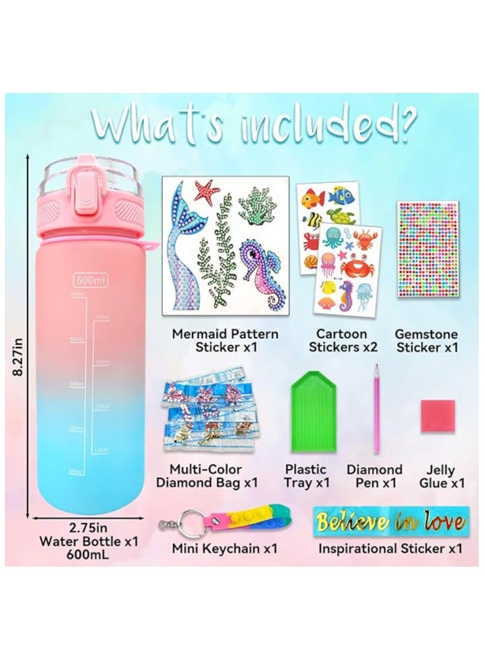 ريمي بيلا مجموعة زجاجات المياه على شكل حورية البحر  يمكن تزيينها باستخدام ملصقات أحجار كريمة مناسبة للفتيات من سن 4-6-8-10 سنوات - Image 4