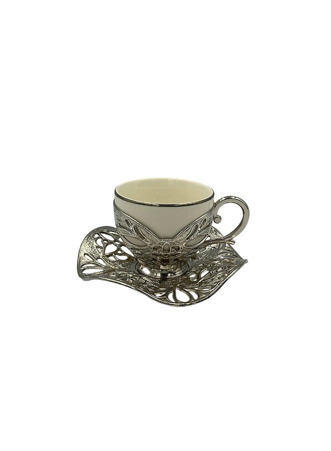 أكار طقم قهوة تركية فاخر من فنجانين مع حوامل وصحون بالتراث العثماني الأنيق باللون الفضي – صناعة تركية - Image 4