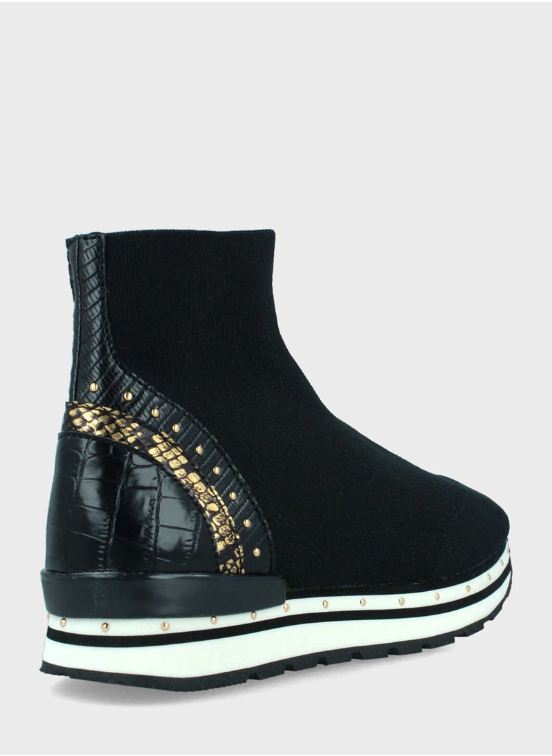 MENBUR - Casual Slip Ons - Image 1