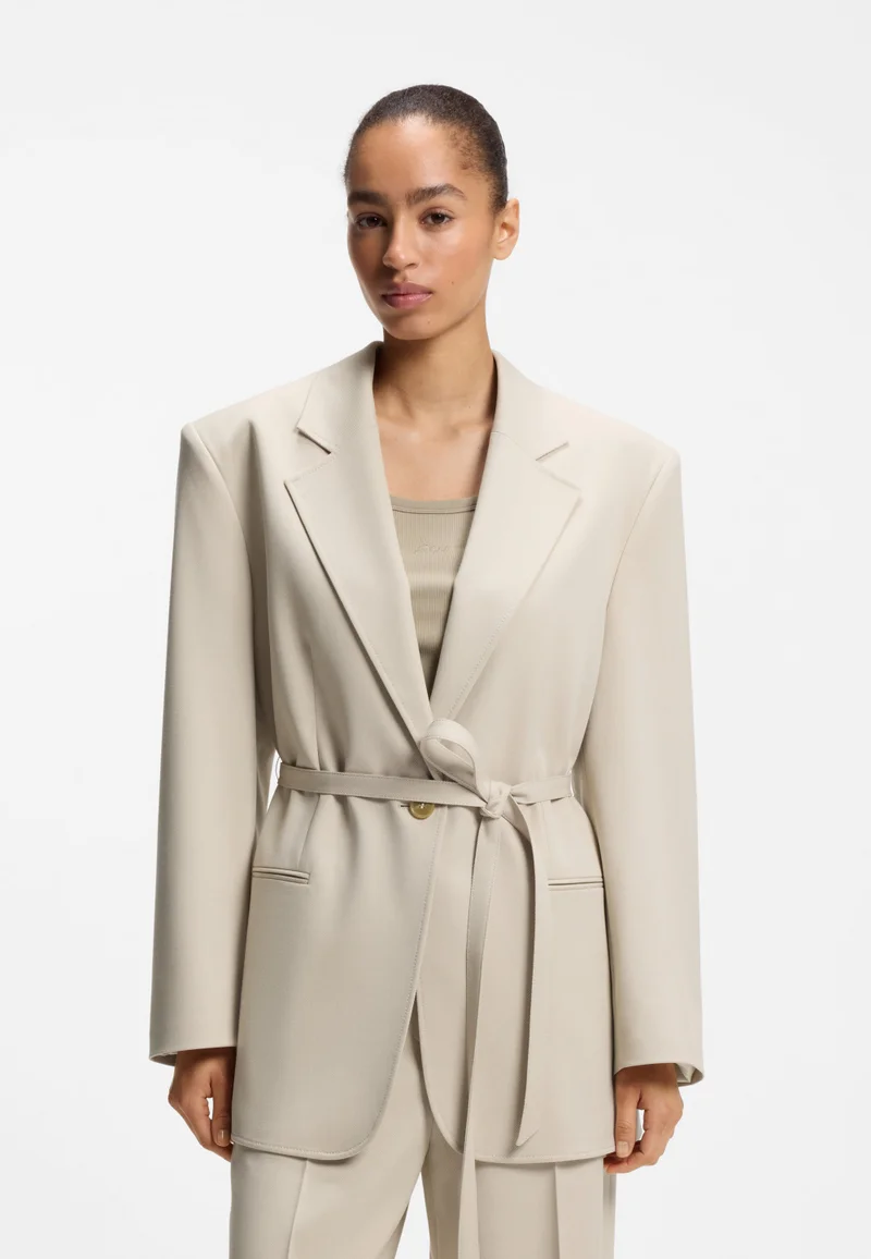Oversized-fit blazer with belt