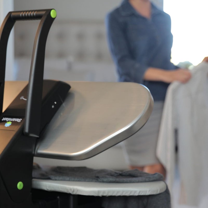 Steamfast Steamfast SF680 Digital Steam Press with Multiple Fabric Settings and Steam Burst FunctionStainlessBlack Stand  - Image 5