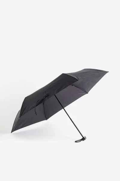 اتش اند ام Umbrella