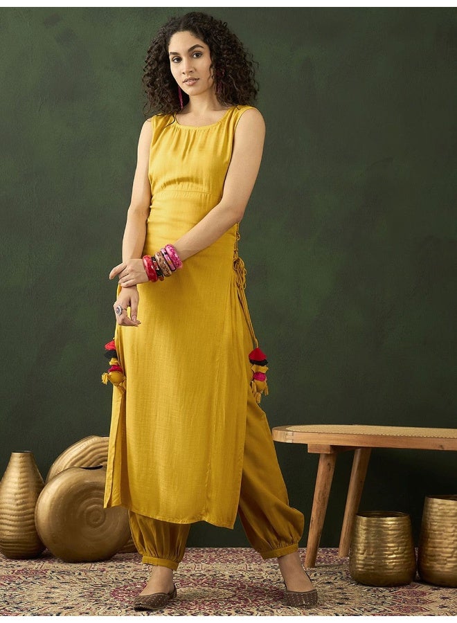 AKS Sleeveless High-Slit Kurta - Image 1