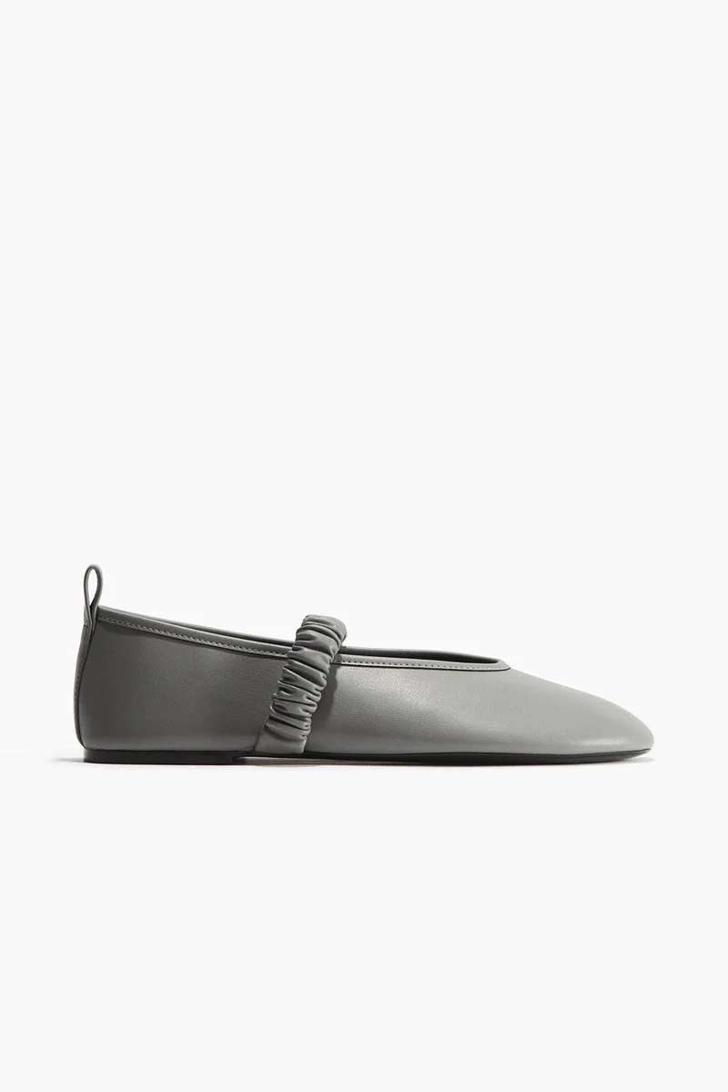 H&M Scrunchie-Detail Ballet Pumps
