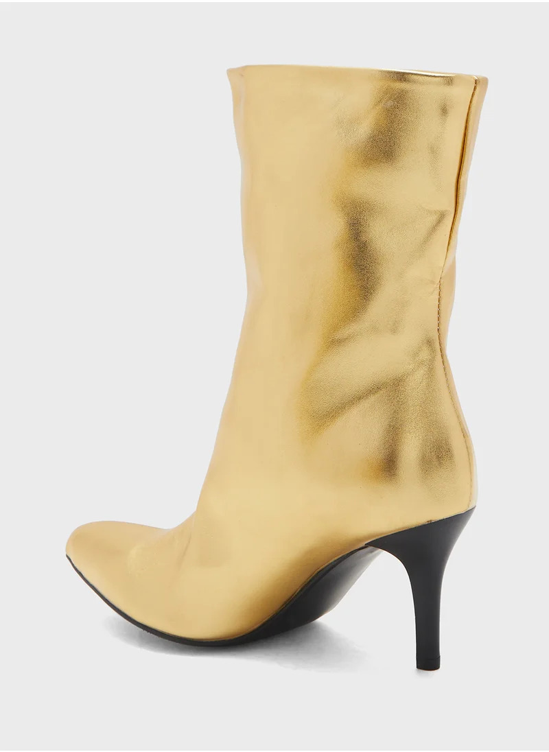 Ginger Metallic Pointy Toe Mid Heel Ankle Boot