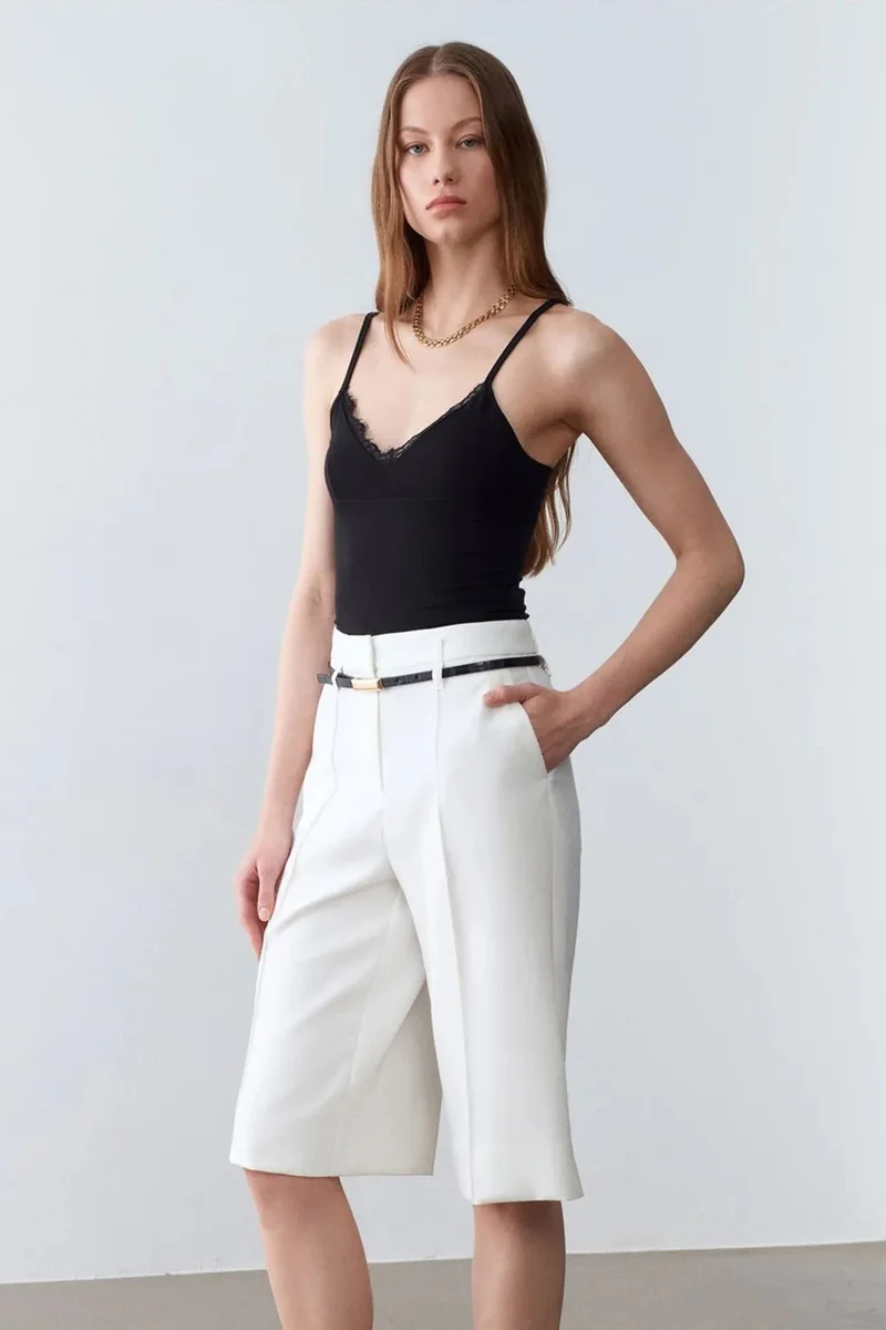 Dilvin Dusty White DILVIN High-waist Wide-leg Crepe Shorts With Belt for Women | Best Price UAE