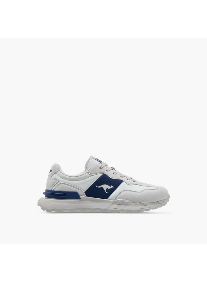 حذاء رياضي رجالي بشعار ورباط