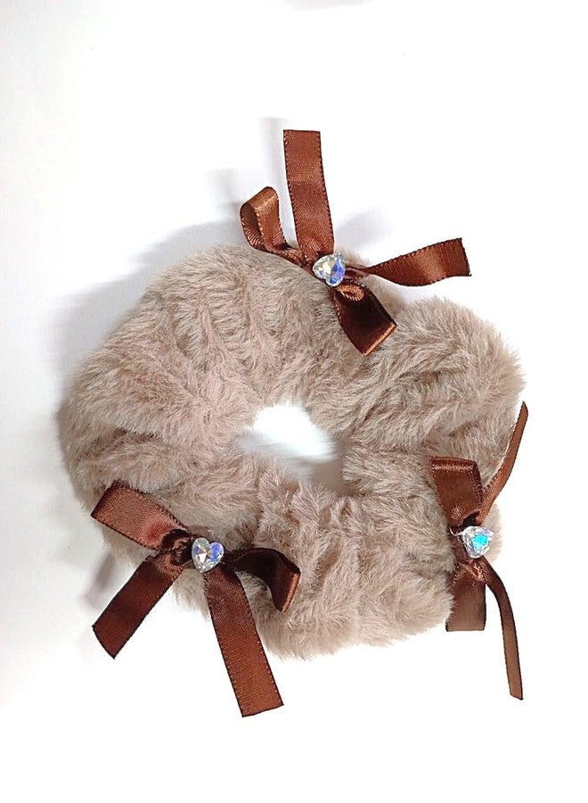 Plenteous ربطات شعر مخملية فاخرة مزينة بفيونكات - ربطات شعر مطاطية ناعمة وسميكة للنساء والفتيات - ربطات شعر عصرية وأنيقة، عبوة متعددة الألوان من 3 قطع - Image 3