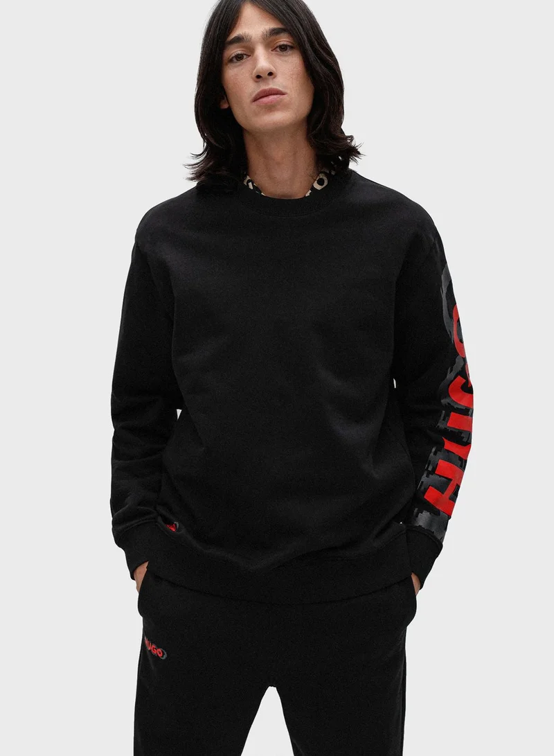 HUGO Logo Sleeve Sweatshirt