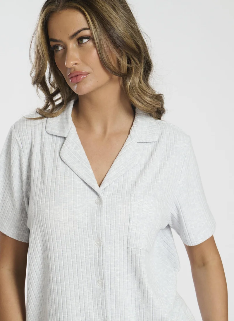 ساوث بيتش طقم تقليدي فاخر بأكمام قصيرة مضلعة مصقولة