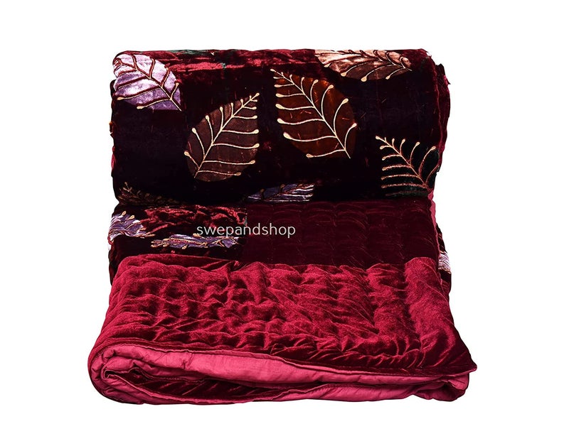 SIBLEY Traditional Famous Jaipuri Quilt 400 TC Organic Pure Cotton Bombay Velvet Leaf Printed Razai for Double Bed Size 90X105 Maroon - Image 1
