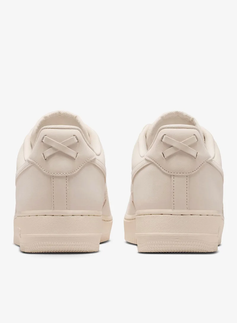 Nike SANDDRIFT/SANDDRIFT-PALE IVORY-SAIL-TEAM RED Air Force 1 Low Retro Prm Ess for Men | Best Price UAE