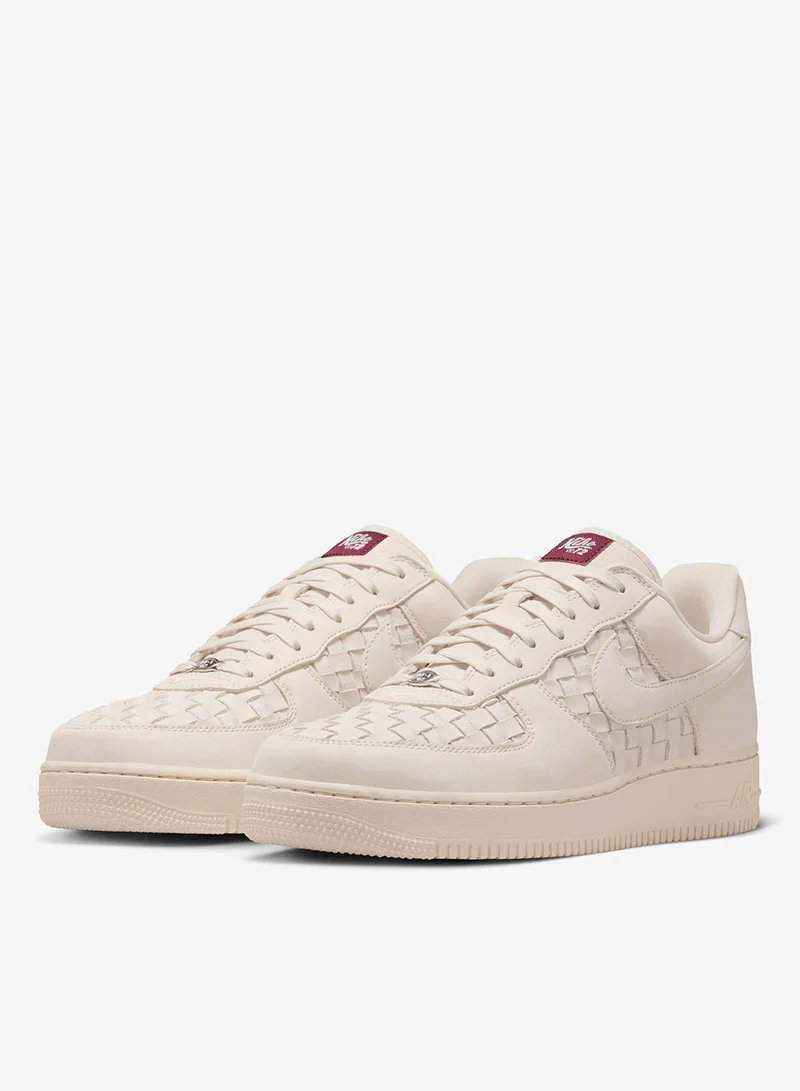 Nike SANDDRIFT/SANDDRIFT-PALE IVORY-SAIL-TEAM RED Air Force 1 Low Retro Prm Ess for Men | Best Price UAE