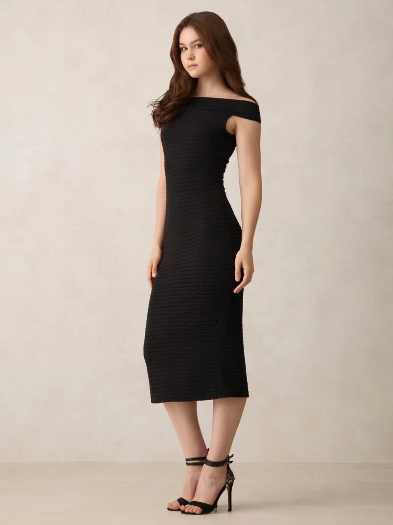 Outzidr  Black Off Shoulder Textured Knit Dress for Women | Best Price UAE
