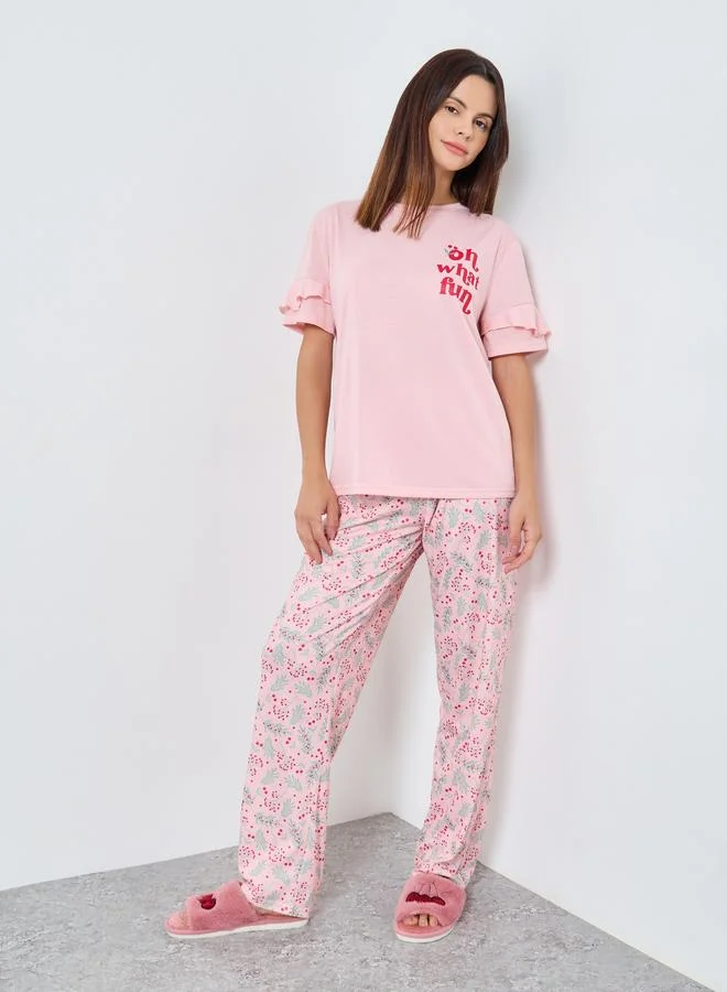 Styli Oh What Fun Ruffle Sleeve T-Shirt and Pyjama Set