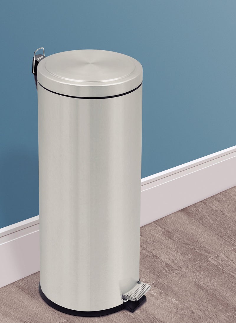 TRAMONTINA Since 1911,Made in Brazil-  Brasil Plus 30 Liter Stainless Steel Pedal Trash Bin with a Scotch Brite Finish Soft Close and Removable Internal Bucket  - Image 3