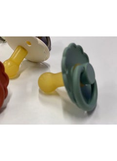 FRIGG Daisy Latex Baby Pacifier, 6-18 Months, Pack of 1, Size 2 - Lily Pad  - Image 2