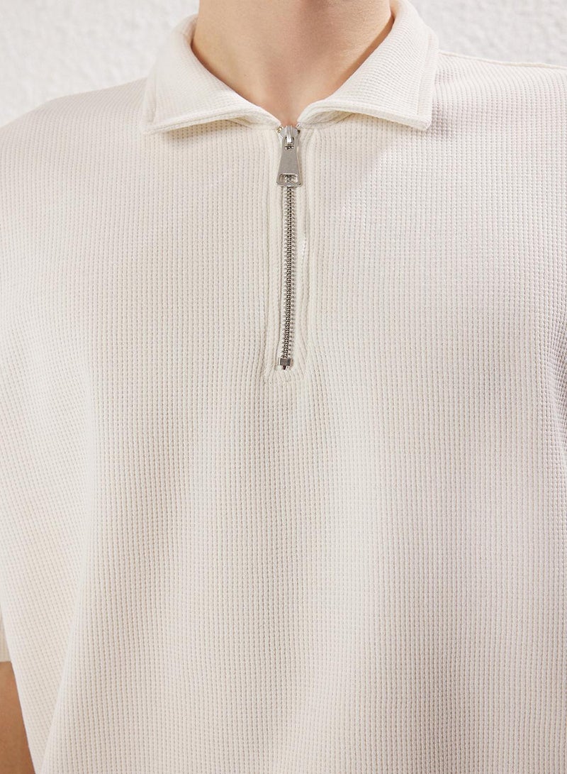 trendyol Ecru Oversize/Wide Cut Textured Zippered Polo Neck T-Shirt - Image 4