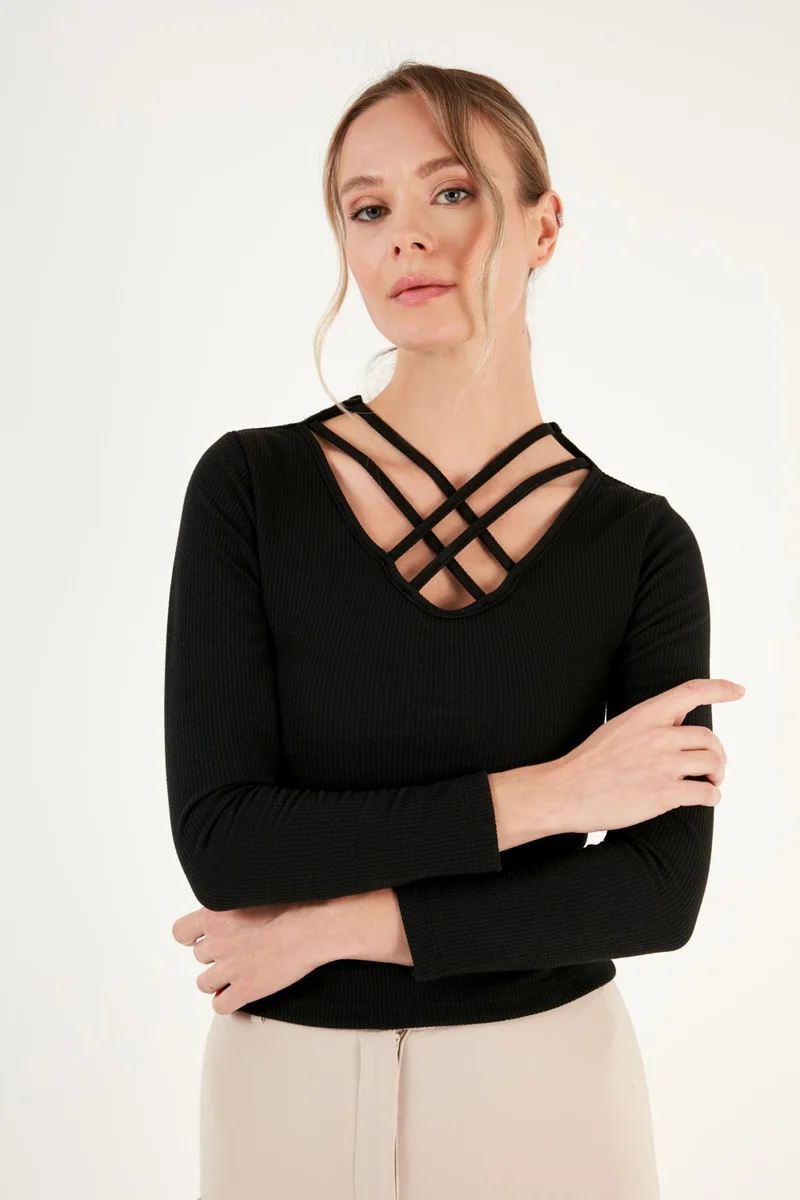 Lela Slim Fit Collar Detailed Blouse Women's Blouse 5865583