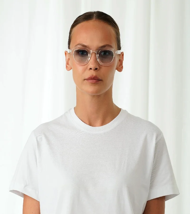 Explicit Poets Explicit Poets Unisex ROBIN Clear - Gradient Blue Stylish Sunglasses, 5EP8