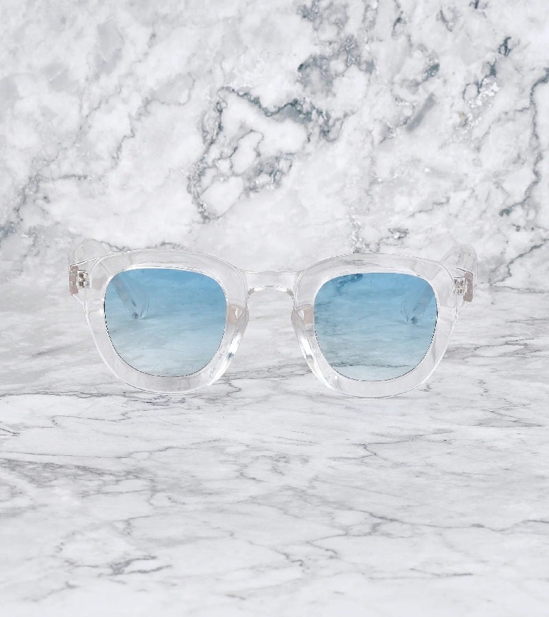  اكسبليست باوتس نظارات شمسية أنيقة روبن شفافة بتدرج أزرق للجنسين - Image 2