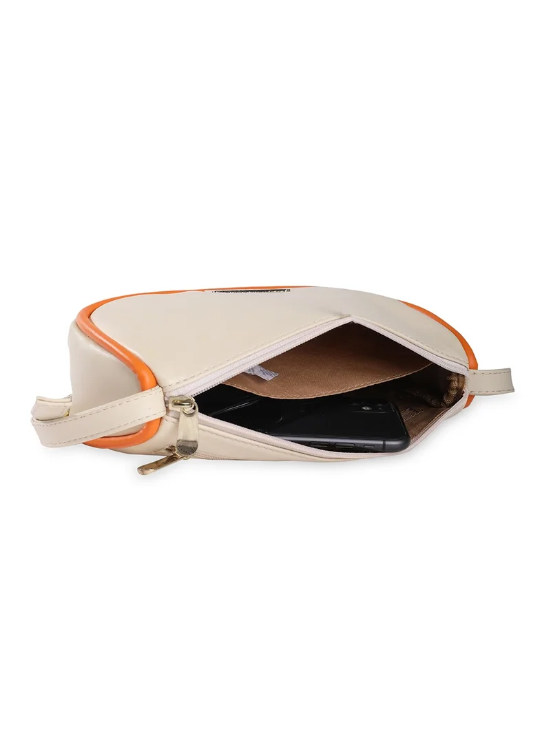 CAPRESE Caprese Gracie Solid Cream Faux Leather Medium Baguette Handbag