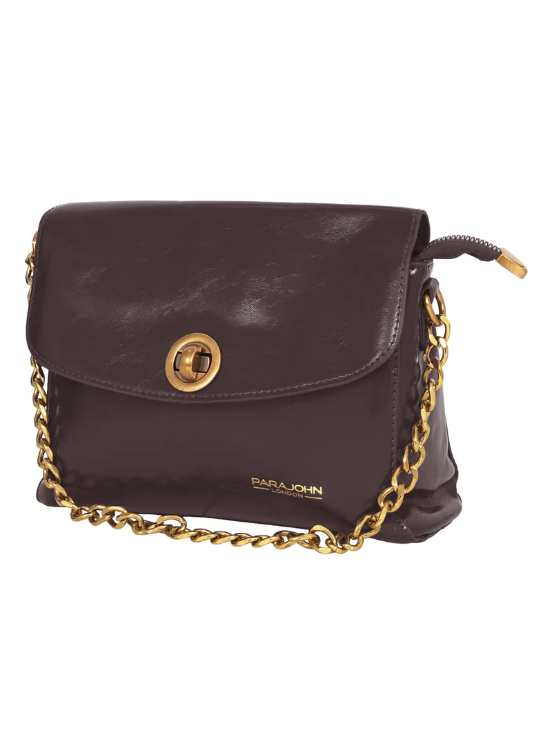 بارا جون حقيبة كروس بودي نسائية Para John London – جلد صناعي مع غطاء أمامي وقفل معدني وسلسلة أنيقة