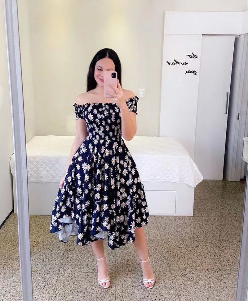 2024 Off-Shoulder Irregular Midi Dress Digital Print Black and White