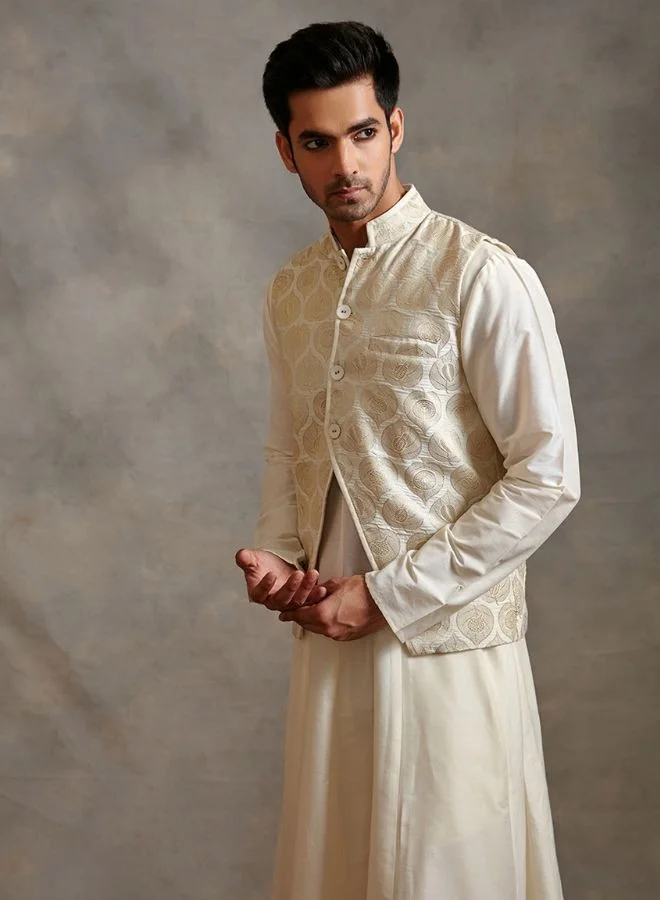 Abhishti Banarasi zari jacket - Ivory