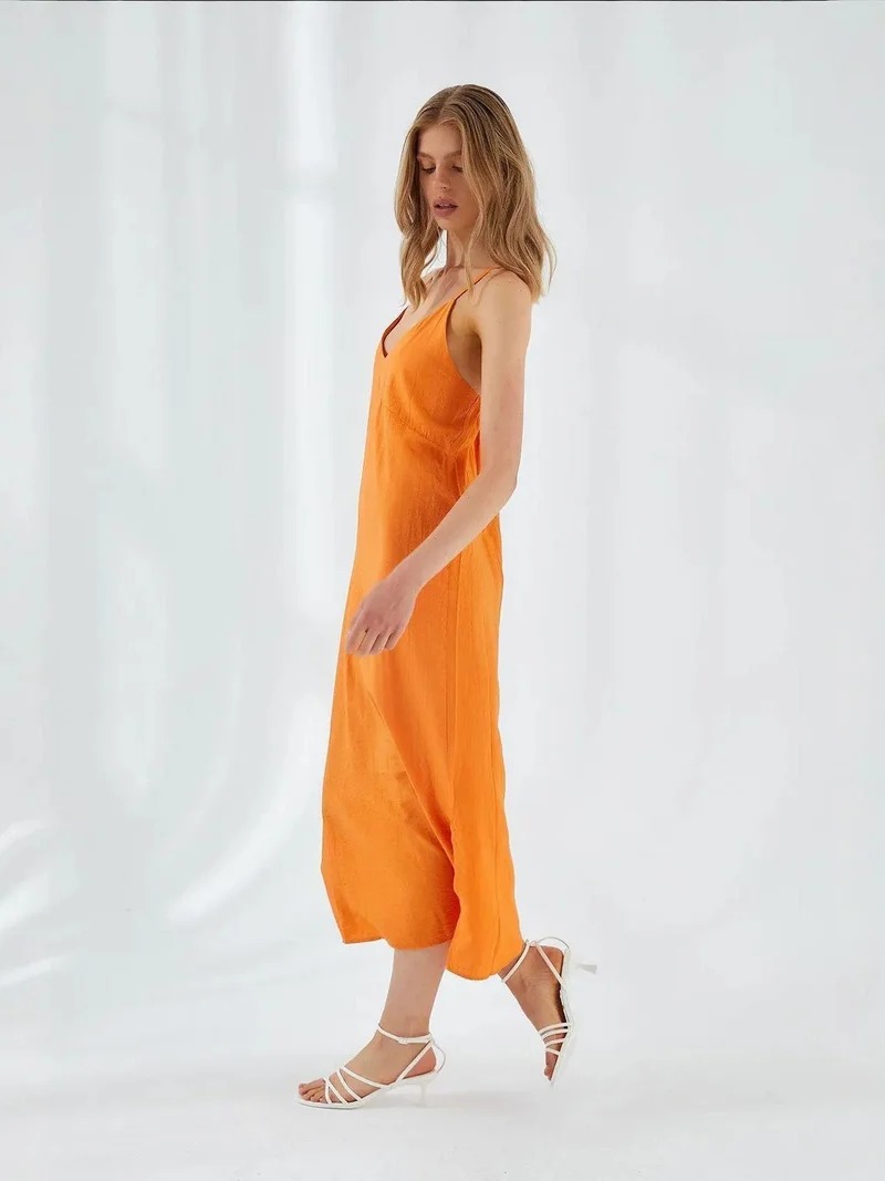 MixRay Mixray V-Neck Slit Midi Dress