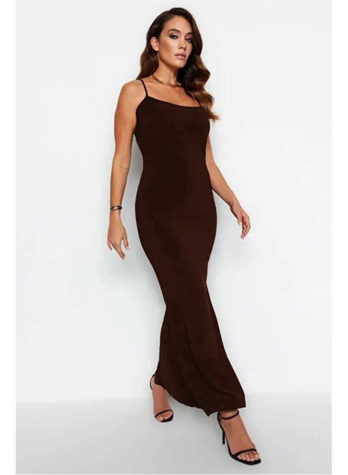 trendyol Brown Fitted Strap Maxi Flexible Knitted Pencil Dress - Image 5