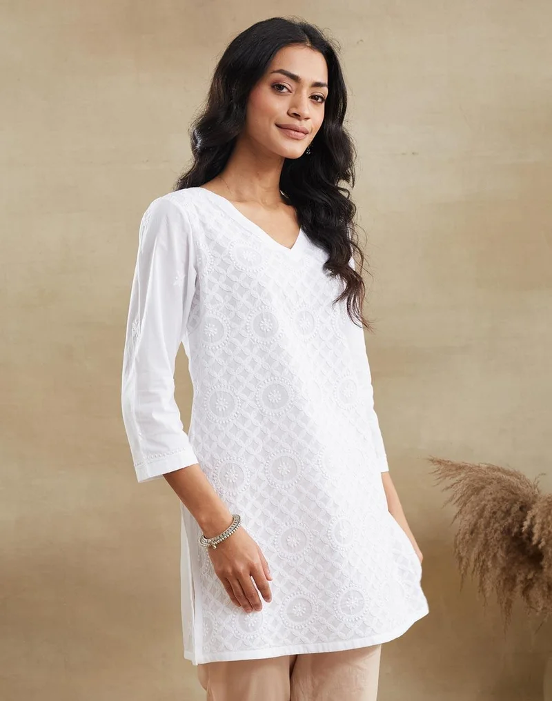 فاب انديا White Cotton Chikankari Short Kurta