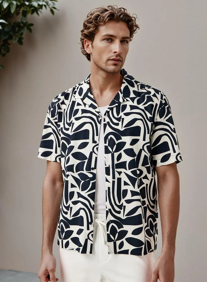 سبلاش فيڤ Regular Fit Printed Collared Resort Shirt