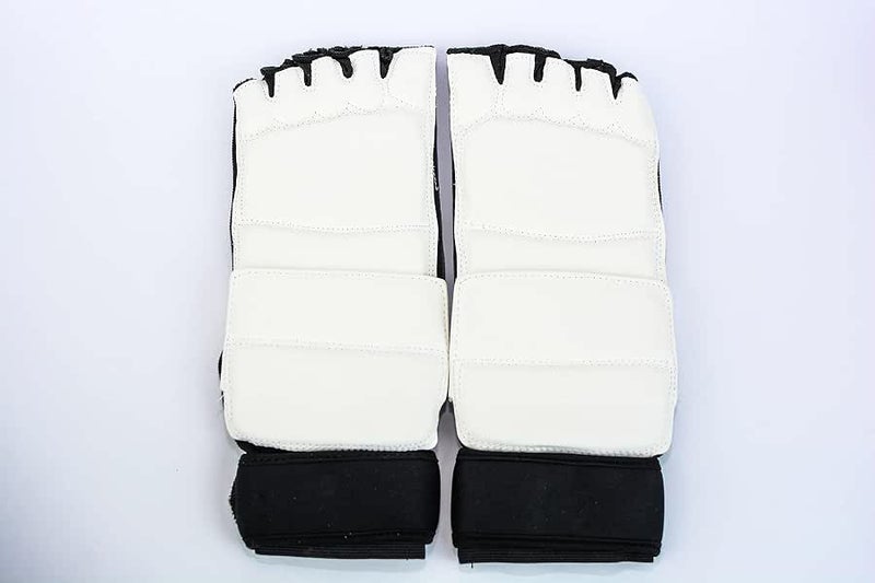 Generic Taekwondo foot gloves white and black - xl