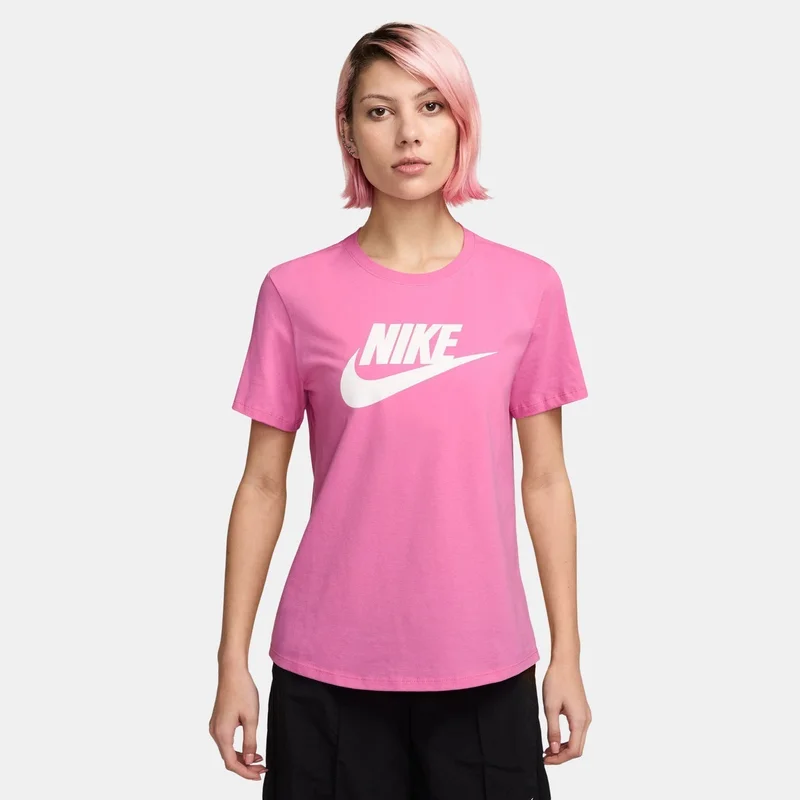 Nike Women's Sportswear Essentials Logo T-Shirt