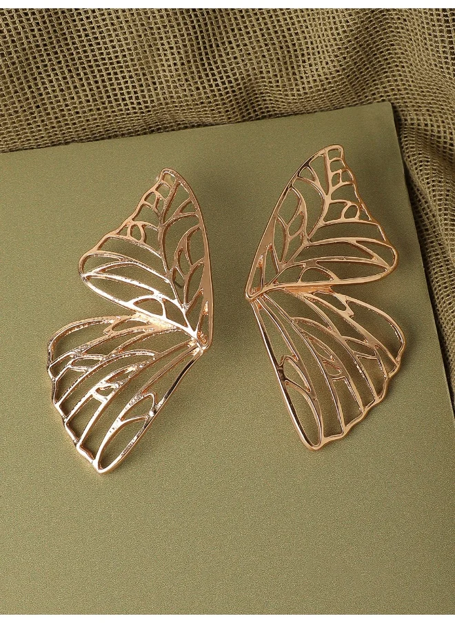 SOHI Casual Stud Earrings