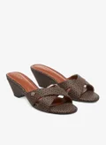 سيليست BROWN