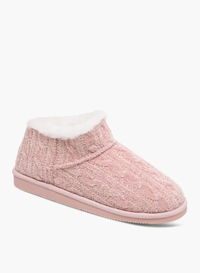 لو كونفورت Textured Slip-On Bedroom Slippers